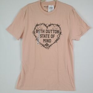 NEW Yellowstone Licensed Beth Dutton Women’s T-Shirt Size M Peach & Brown NWT! 